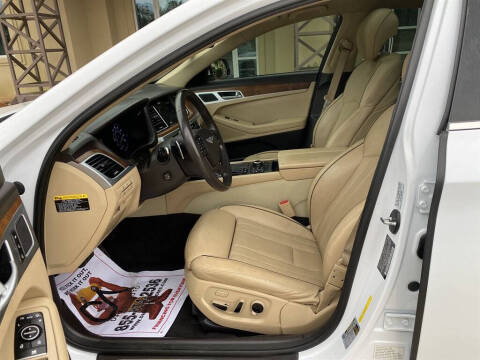 2016 Hyundai Genesis