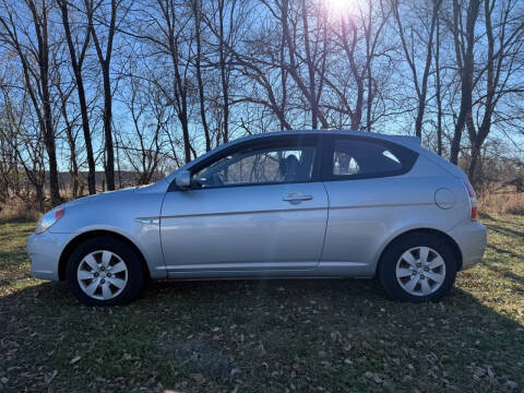 2010 Hyundai Accent GS