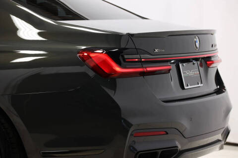 2022 BMW 7 Series M760i xDrive