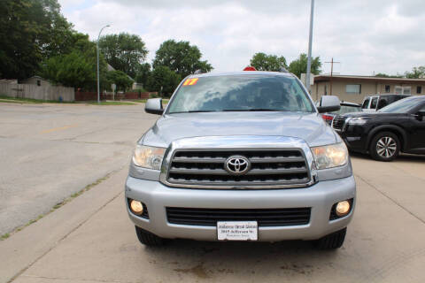 2017 Toyota Sequoia SR5