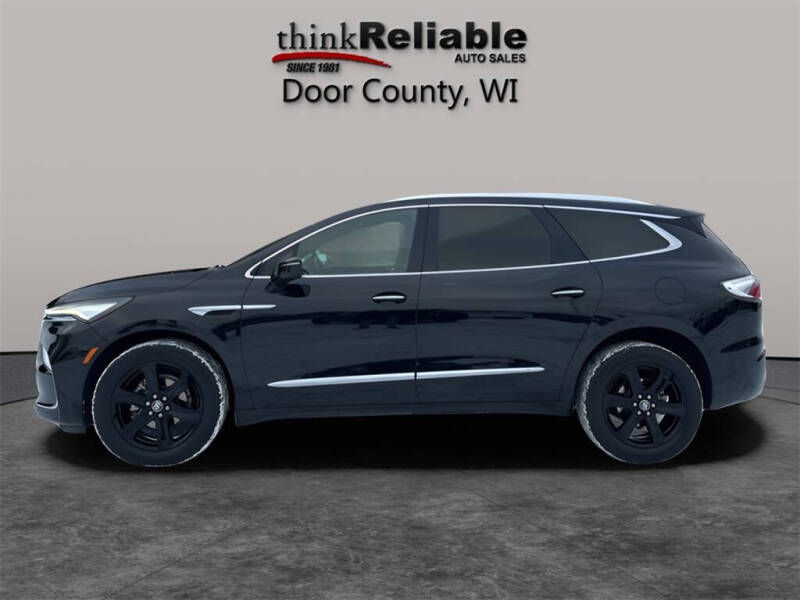 2023 Buick Enclave Essence