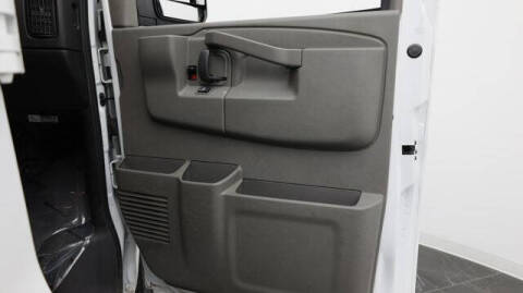 2023 Chevrolet Express 2500
