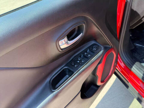 2016 Jeep Renegade Trailhawk