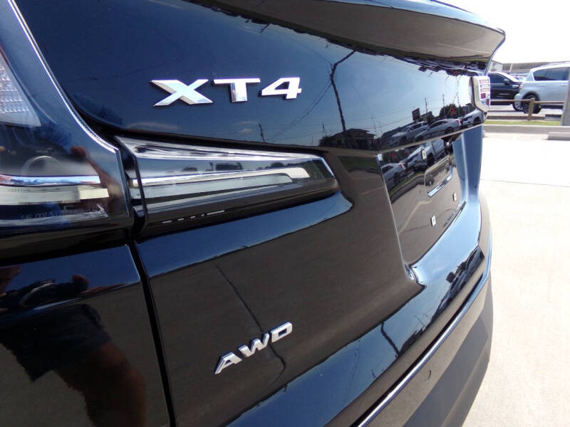 2022 Cadillac XT4 Sport