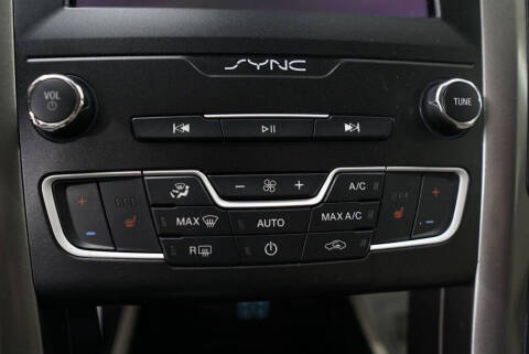 2020 Ford Fusion SEL