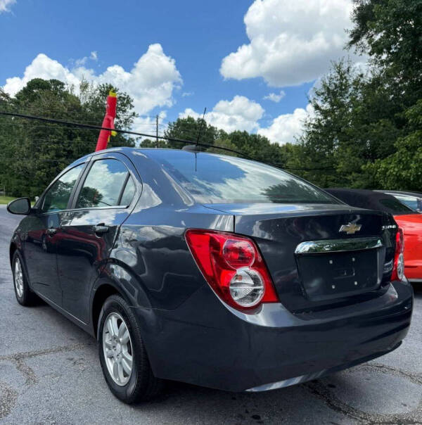 2016 Chevrolet Sonic LT Auto