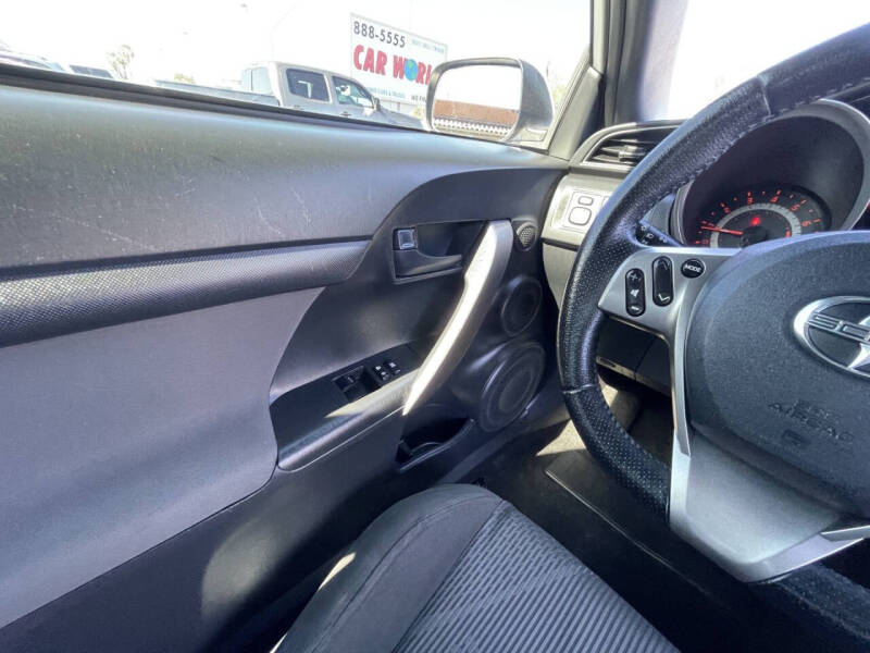 2013 Scion tC