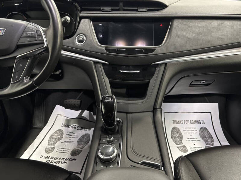 2020 Cadillac XT5 Luxury