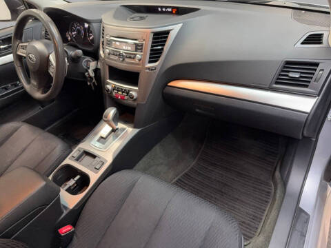 2012 Subaru Legacy 2.5i