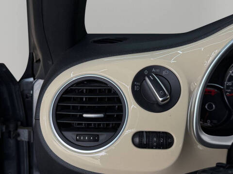 2019 Volkswagen Beetle 2.0T Final Edition SEL