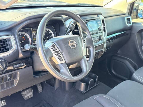 2018 Nissan Titan SV