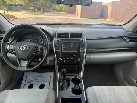 2015 Toyota Camry LE