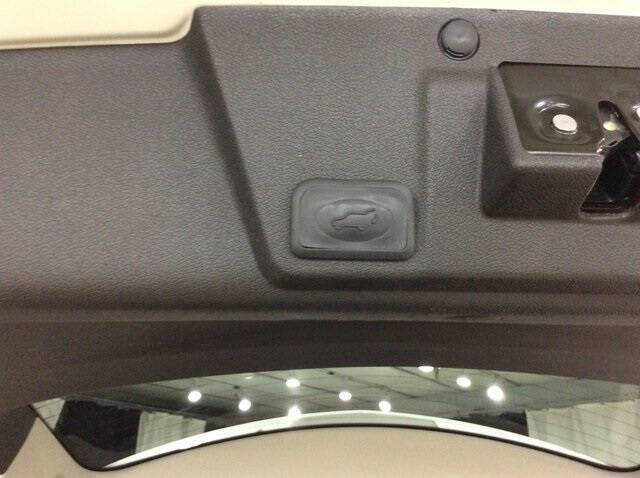 2011 Chevrolet Traverse LTZ