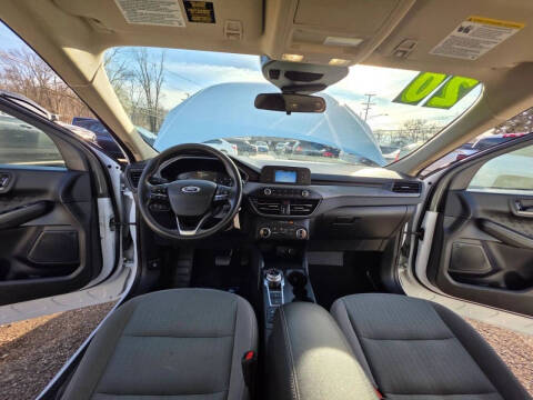 2020 Ford Escape S