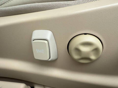 2008 Cadillac DTS Luxury III