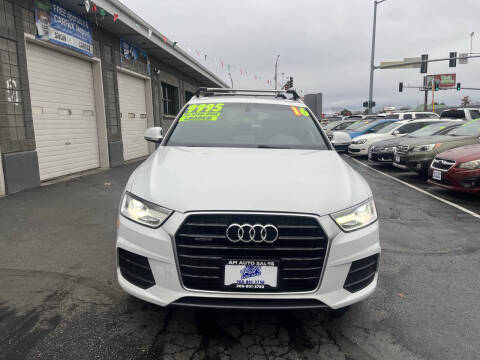 2016 Audi Q3 2.0T quattro Premium Plus