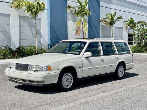 1998 Volvo V90 for sale at VE Auto Gallery LLC in Lake Park FL