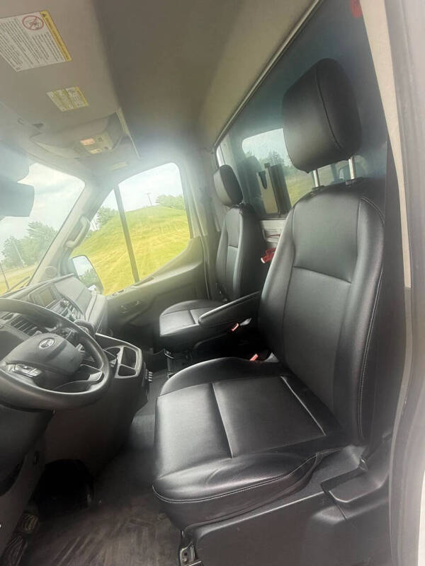 2023 Ford Transit