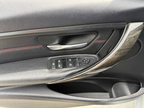 2015 BMW 3 Series 328i