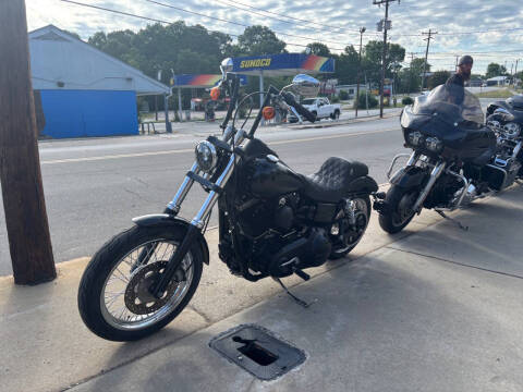 2015 Harley-Davidson Street Bob FXDB