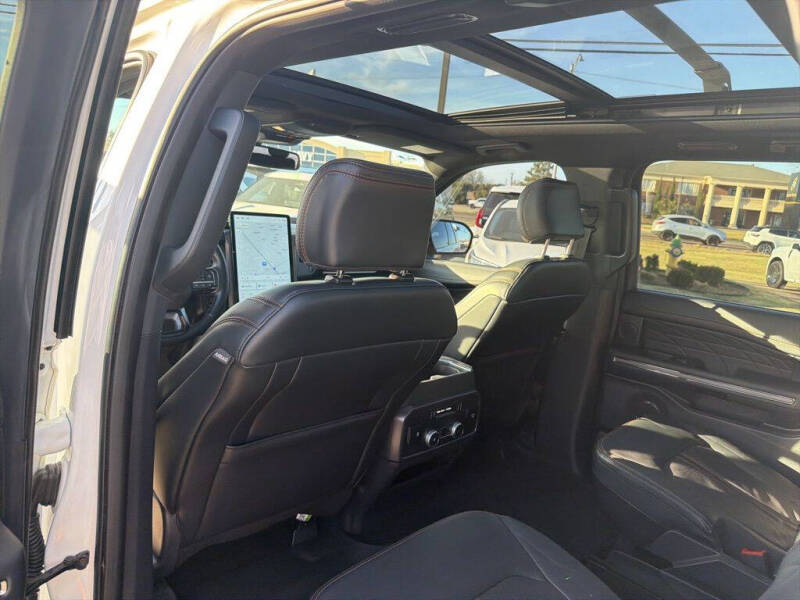 2023 Ford Expedition MAX Platinum