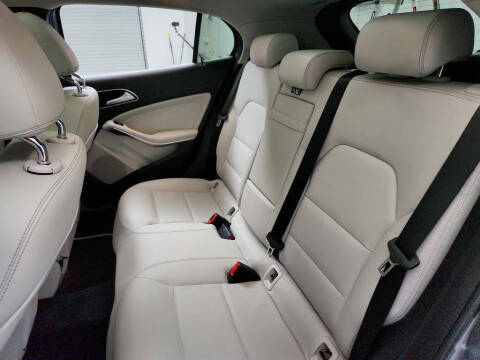 2017 Mercedes-Benz GLA GLA 250