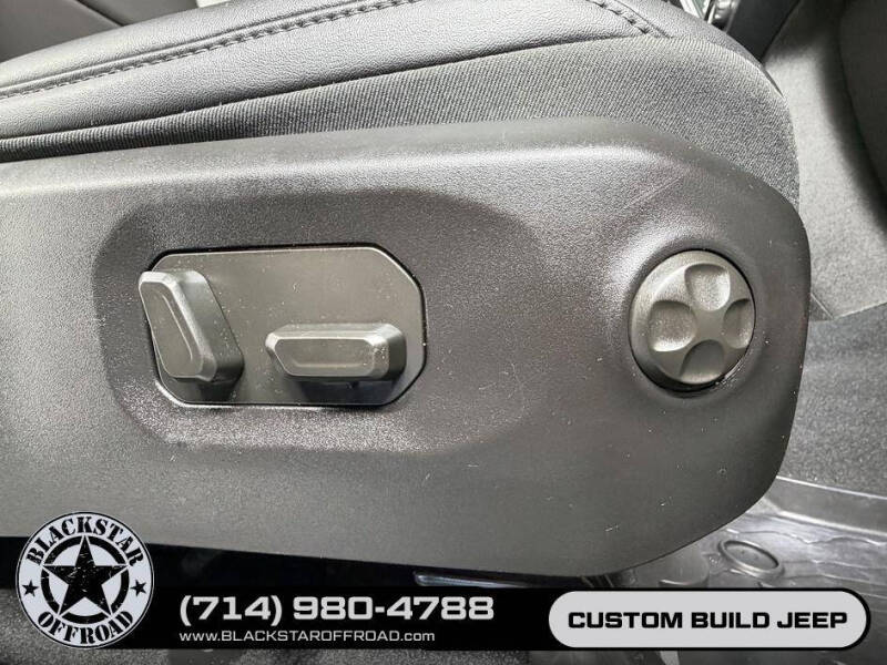 2024 Jeep Gladiator