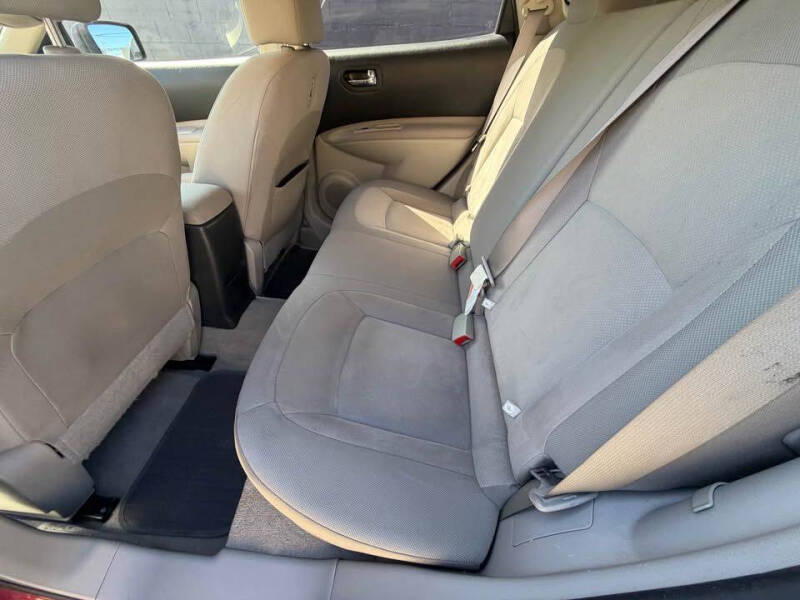 2010 Nissan Rogue S