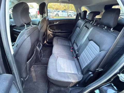 2017 Ford Edge SE