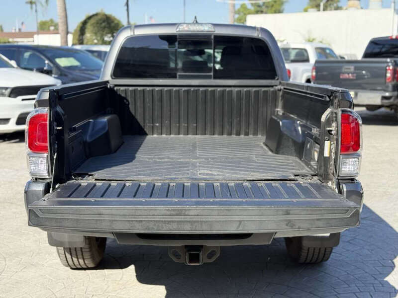 2017 Toyota Tacoma TRD Sport