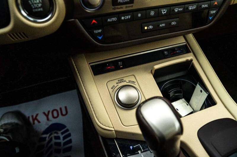2016 Lexus ES 350