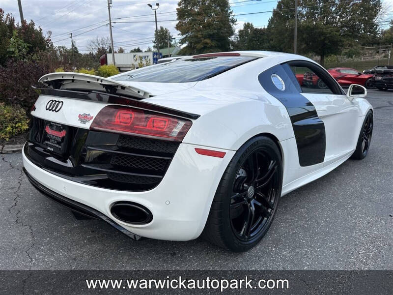 2010 Audi R8 5.2 quattro
