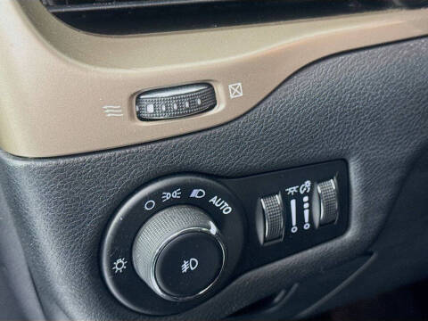 2016 Jeep Cherokee Latitude