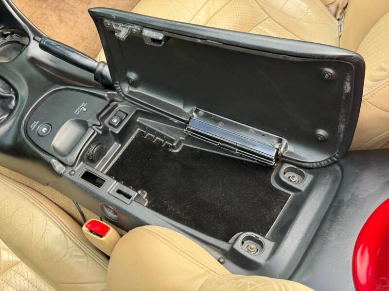 2004 Chevrolet Corvette