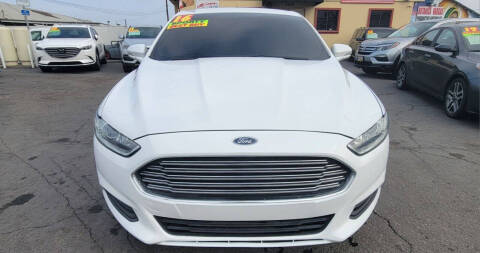 2016 Ford Fusion SE