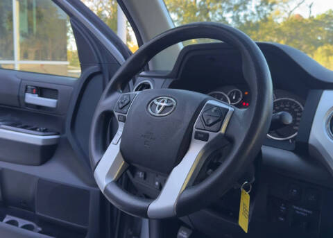 2016 Toyota Tundra SR5