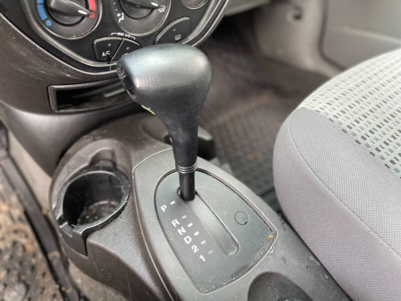 2007 Ford Focus ZX4 S