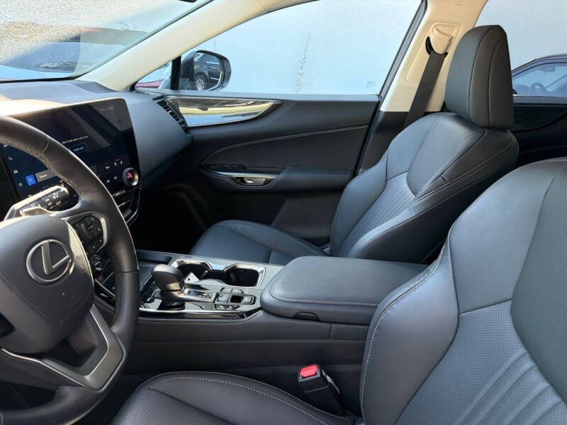 2025 Lexus NX 350 Premium