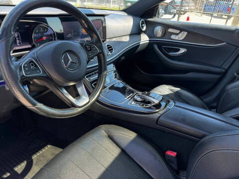 2017 Mercedes-Benz E-Class E 300 4MATIC