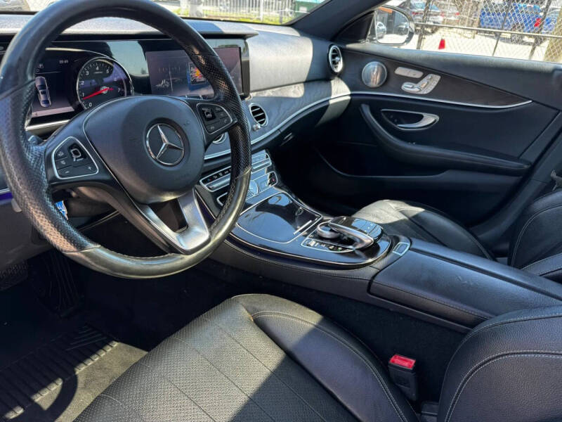 2017 Mercedes-Benz E-Class E 300 4MATIC