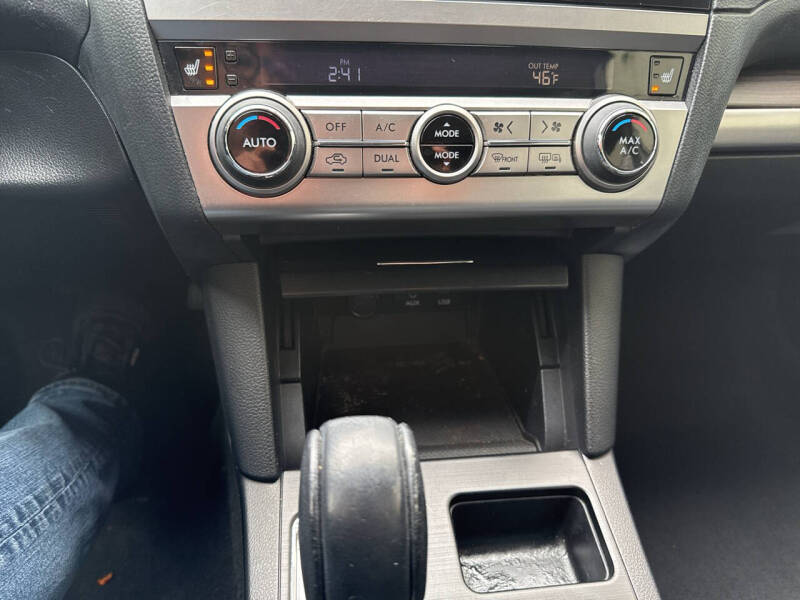 2017 Subaru Legacy 2.5i Limited