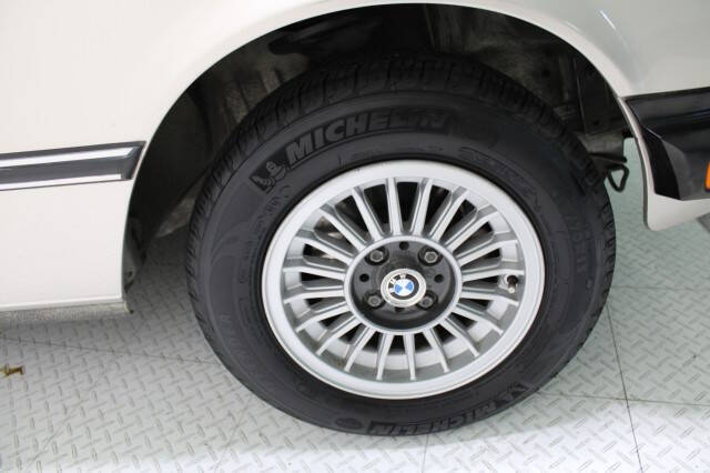 1983 BMW 3 Series 320i