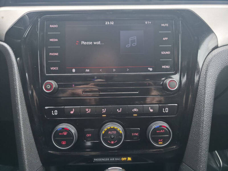 2021 Volkswagen Passat SE