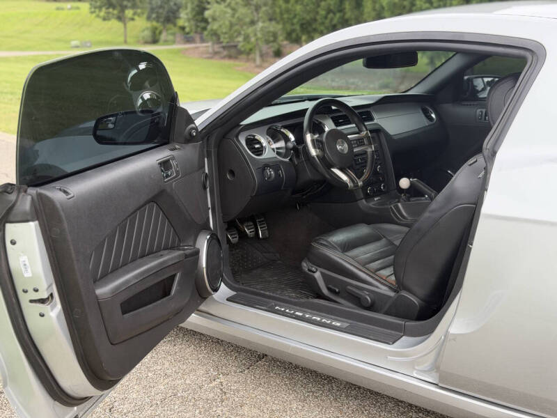 2013 Ford Mustang V6