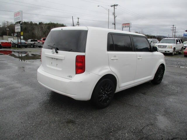 2008 Scion xB