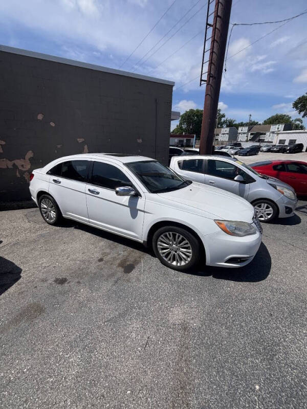 2012 Chrysler 200 Limited