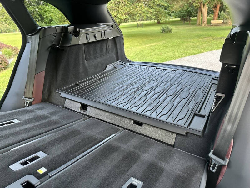 2024 Land Rover Range Rover Velar P400 Dynamic HSE