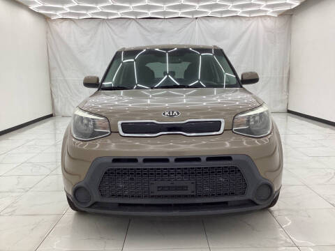 2015 Kia Soul +
