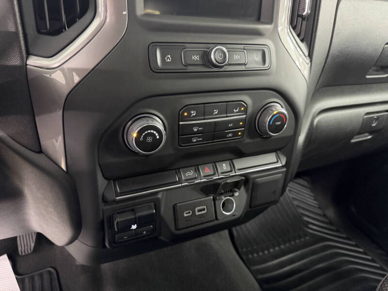 2023 Chevrolet Silverado 2500HD Custom