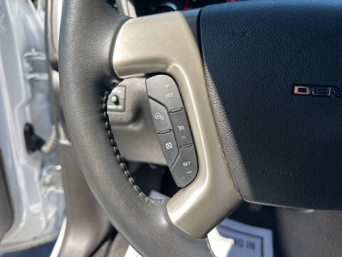 2016 GMC Acadia Denali